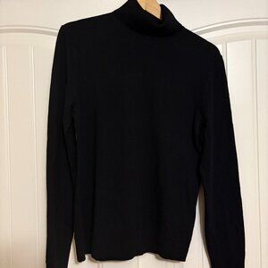 Banana Republic Italian Merino Turtleneck Sweater Small Solid Black Long Sleeve